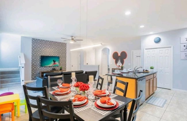 Gated Community, Amazing 4/3 Vacation Home With Private Pool Near Disney!!! - Foto 2