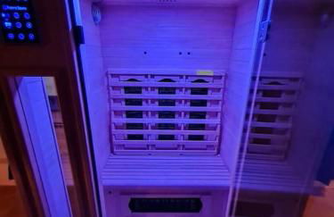 Spa-Sauna-Ciel de pluie tropicale-Champagne Nuit Romantique - Escapade Mâconnaise - Foto 21