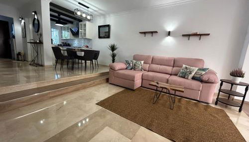 The Lemon House - Photo 2