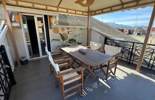 Arty Loft with Sea & City Views - Foto 16