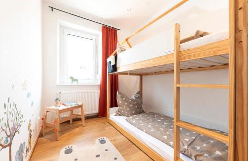 Bunter Hund Apartments - Zentrales Apartment, Parkplatz, Wintergarten, Kinderzimmer - Foto 4