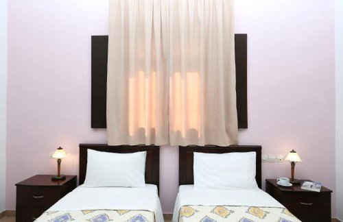 Palirria Hotel & Studios - Photo 18