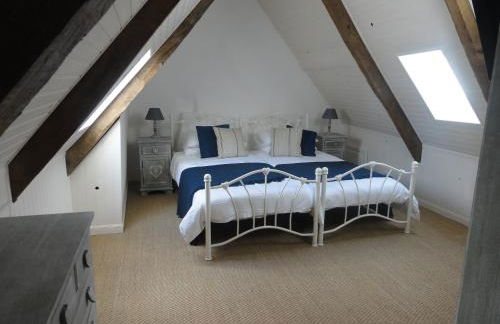 Priory at Kergudon Gîtes, Family gîte with pool - Foto 24