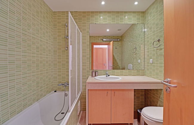 Albufeira Modern 1 With Pool by Homing - Photo 16