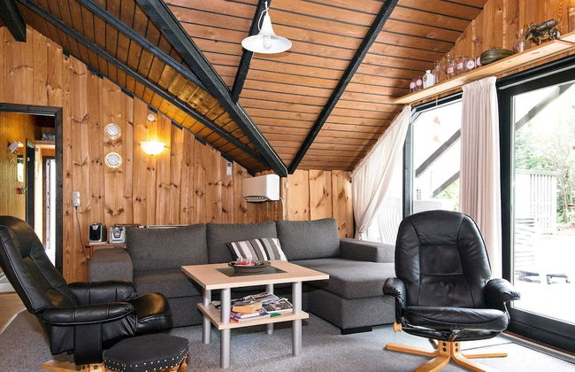 Spacious Holiday Home in Ansager near Lake - Foto 10