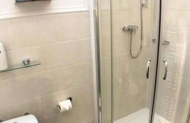 Charming 1 Bed Near Alton Towers, Polar Bears, Peak District - Foto 11