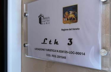 Larocca Tourist Home 3 Valbrenta - Foto 10