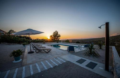 Holiday House DM - Foto 1