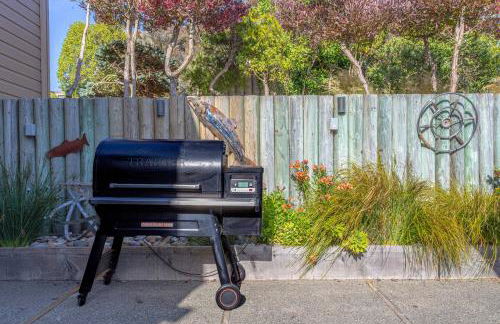 Expansive Ocean-View Retreat with Home Theatre & Spa - Foto 77