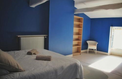 La Maison d'Ailleurs - Photo 18