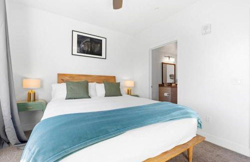 Spectacular Central City 2BD2BA - Foto 42