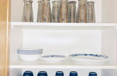 Emerald City Studio Suite - Photo 12