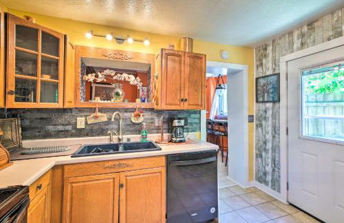 Dtwn Elizabethtown Home with Fire Pit and Gas Grill! - Foto 8