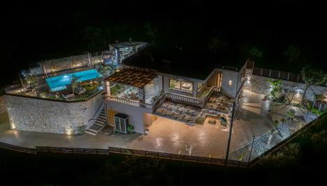 Villa Lady Dafni with private heated pool - Foto 2