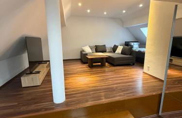 KRAICHGAU # 3-ZKB mit 100qm voll ausgestattet im DG, Monteurzimmer, Self-Check-in - Foto 5