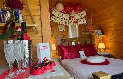 FINN VILLAGE - Loch Lomond Sunset Glamping Pod - Private Ofuro HOT TUB - Foto 33