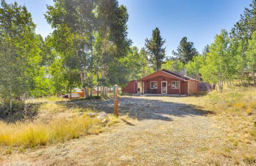 Cabin in Eleven Mile Village with Patio and Gas Grill! - Foto 24