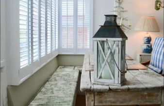 A unique, off-grid Eco Friendly Beach House. - Foto 9