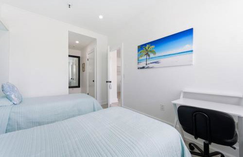 Luxurious 2BR Retreat on Palm Beach Island - Foto 16