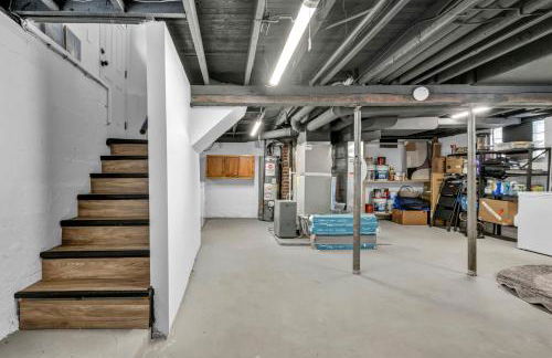 Modern Stylish Urban Haven 4 Bedroom 2 Bath - Dog Friendly - Foto 65