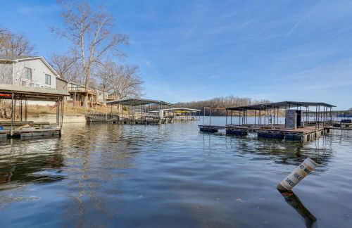 Deck, Boat Dock and More! Lake of the Ozarks Home - Foto 34