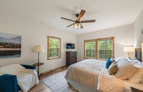 Mountain View Retreat with Large Swim Spa, Game Room - Foto 65