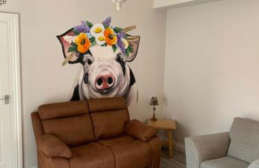 Old Spot Cottage - Photo 2