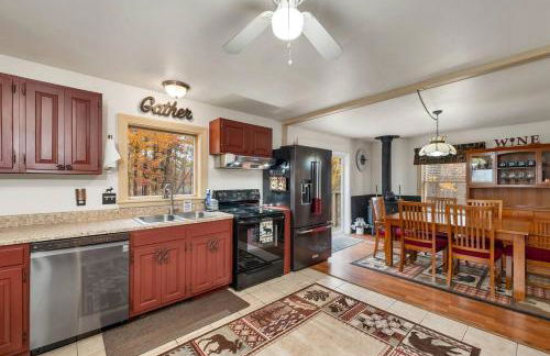 Home Away From Home in Down Town Meredith - Foto 35