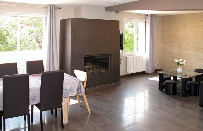 3 bedroom House in Bagnols-en-Forêt with private pool and garden - Photo 10