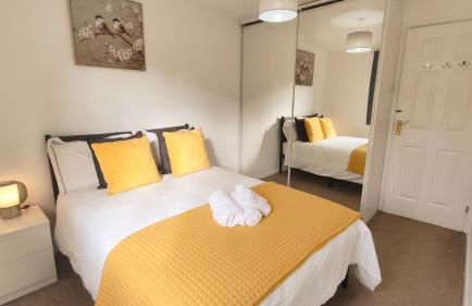 Colindale Garden with 2 parking spaces - Foto 15