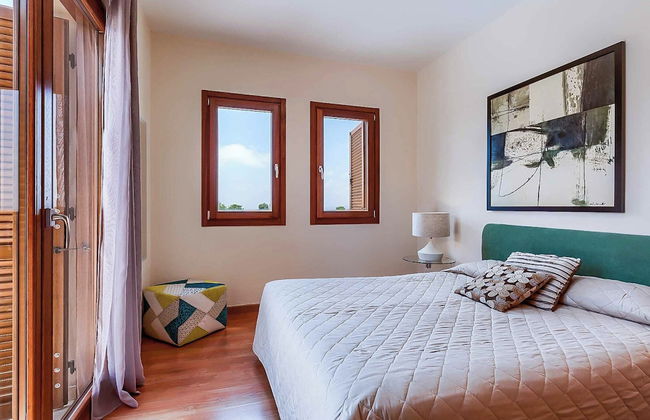 Aphrodite Hills Junior J032 - Photo 2