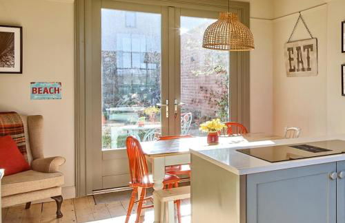 Charming townhouse with sunny garden - Foto 8