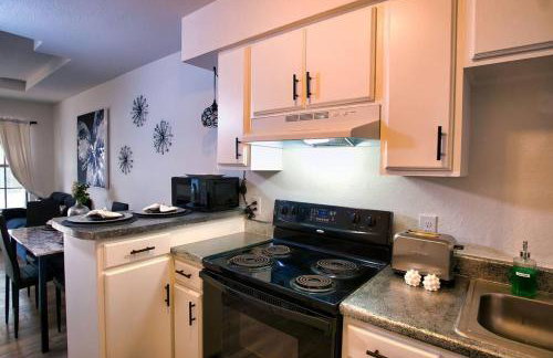 Chic & Cozy 2 bedroom - 1 bathroom - RATED BEST - Foto 7