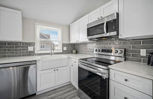 Full House 2 Blocks from Beach - Foto 33