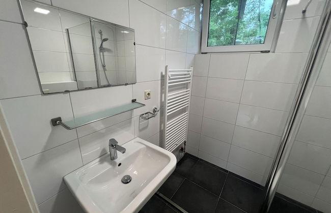 Family Bungalow by the Fen - Photo 14