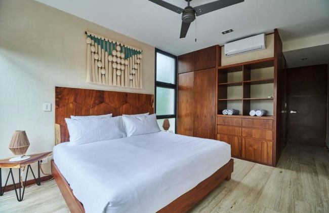 Luxury Penthouse in Aldea Zama, private pool and rooftop, 24 7 security in a gated community - Photo 4