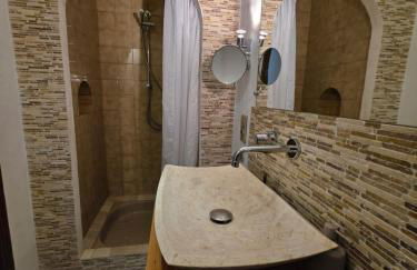 Loft Art Déco Terrasse Verrière Clim Lit king size - Foto 14