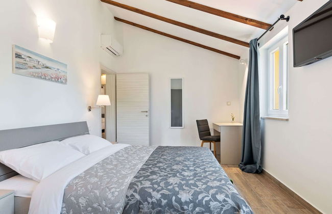 Quaint Holiday Home near Buzet with Terrace - Foto 9