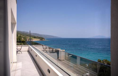 Exclusive Seafront Suite with jacuzzi - Foto 23