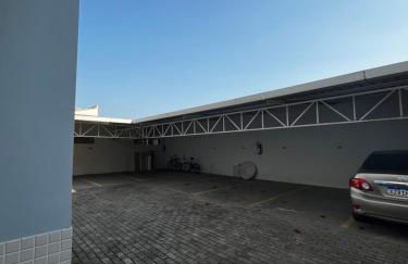 Apartamento completo a 2 min à pé da praia - Foto 13