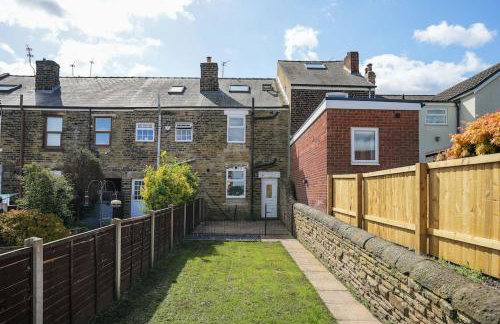 Beighton - 3 Bed Spacious Home with FREE Parking, Great for Groups & Families - Hosted by Stay Host Save - Foto 74
