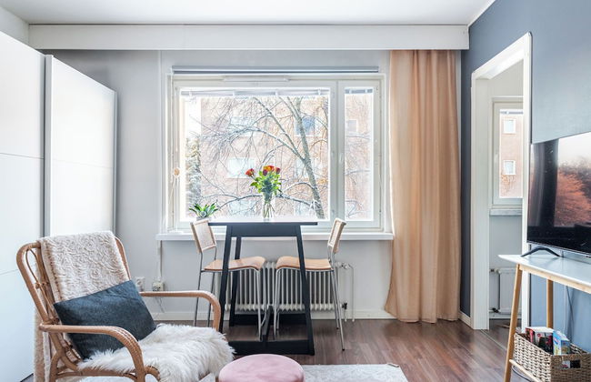 Apartments near Lahti Center and Isku-Arena with Free Parking - Photo 3