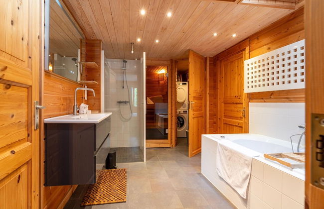 Holiday Home by Zuidlaardermeer With Jetty - Photo 19