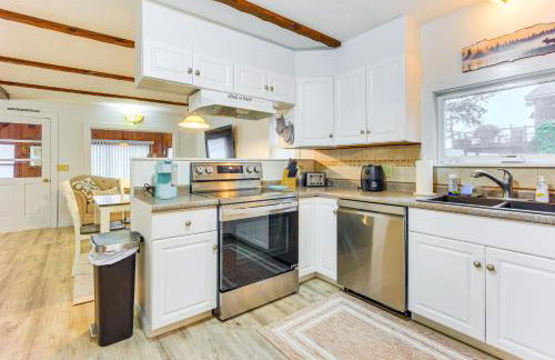 Lakefront Cabin with Panoramic Water View and Access - Foto 4