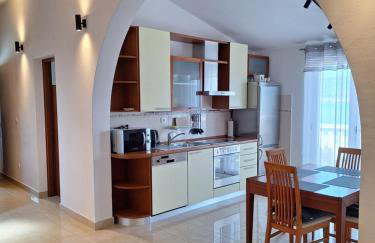 Apartments Romana - Photo 8