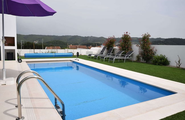 Holiday Home; Nazare Beach for Surfing - Foto 17