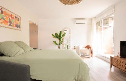 T2 - 1à 4p - Blagnac Aéroport & AIRBUS - Parking privé - Climatisation - Foto 9