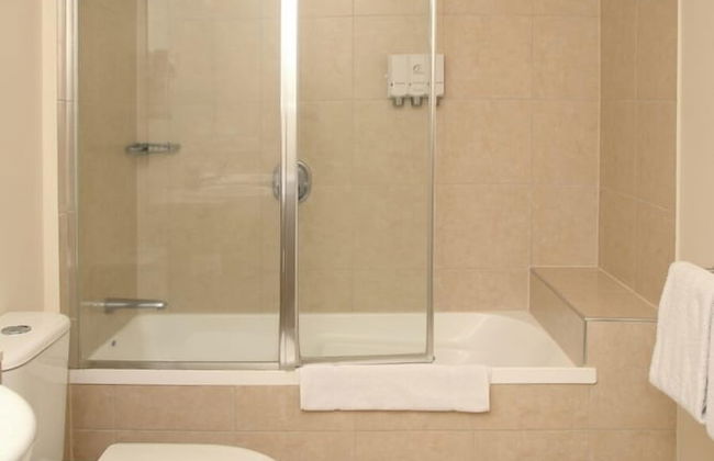 Toowoomba Central Plaza Apartment Hotel - Photo 25