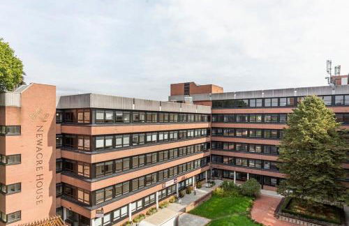 Modern 1 Bedroom Apartment in East Grinstead - Photo 11
