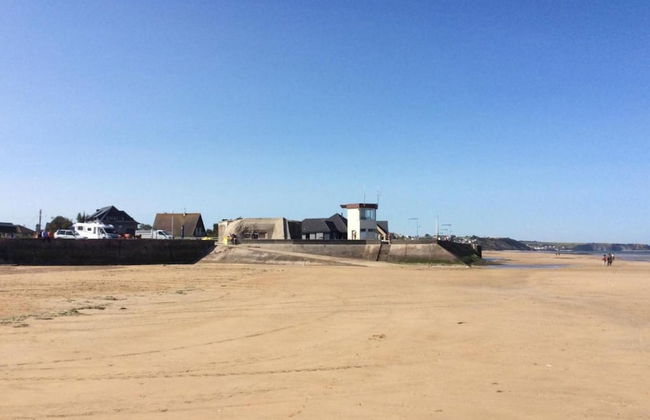 Spacious Holiday Home in Aure sur Mer With Garden - Foto 79